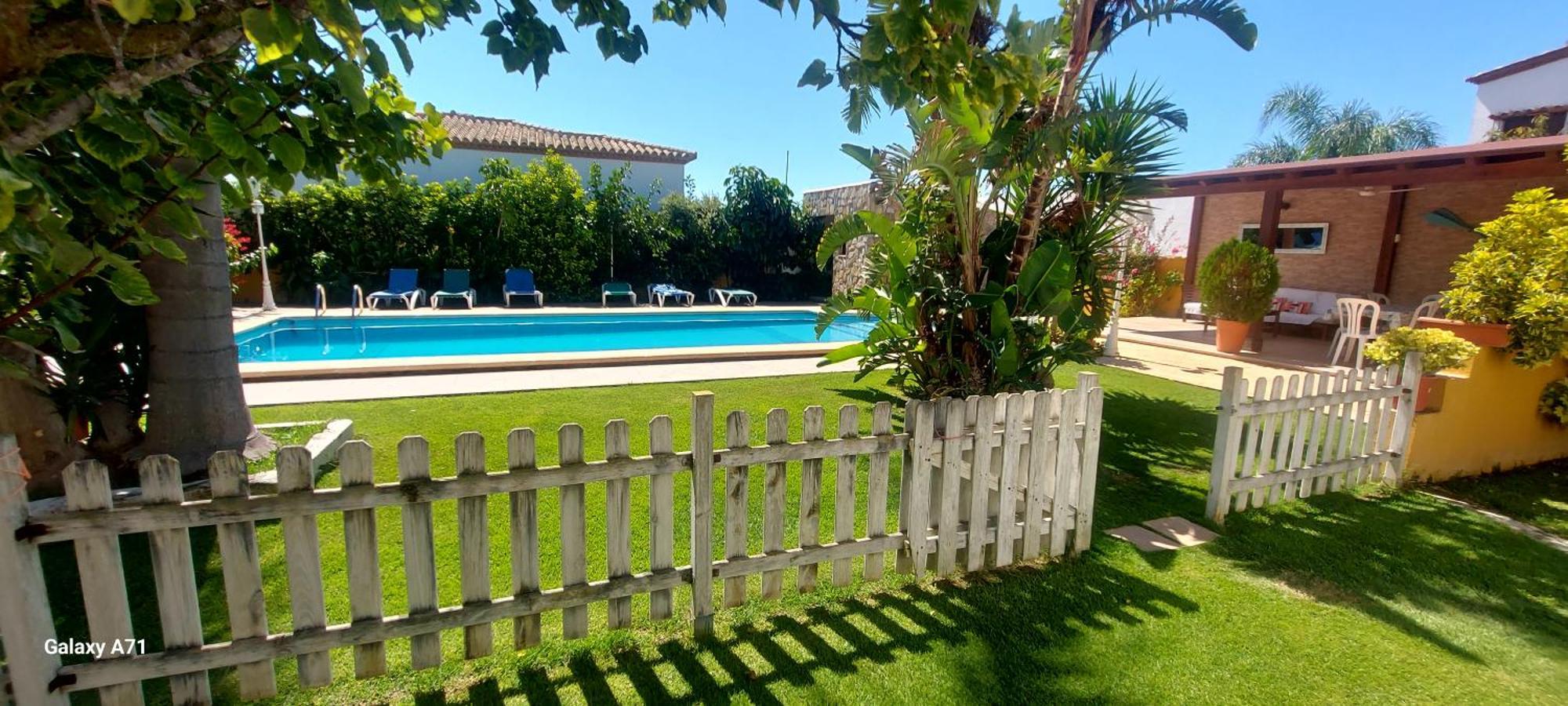 Chalet La Huerta Con Piscina Y Wifi Conil De La Frontera Exterior photo