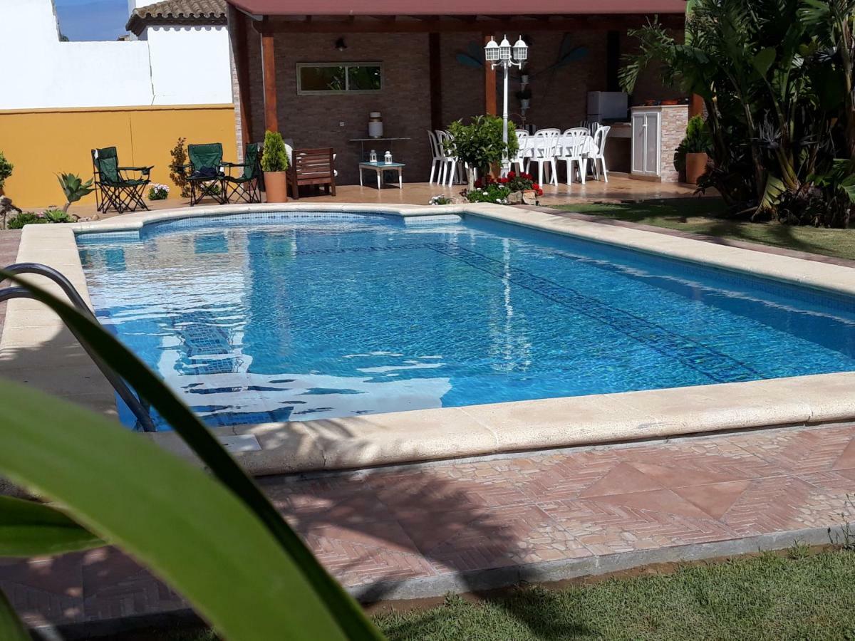 Chalet La Huerta Con Piscina Y Wifi Conil De La Frontera Exterior photo